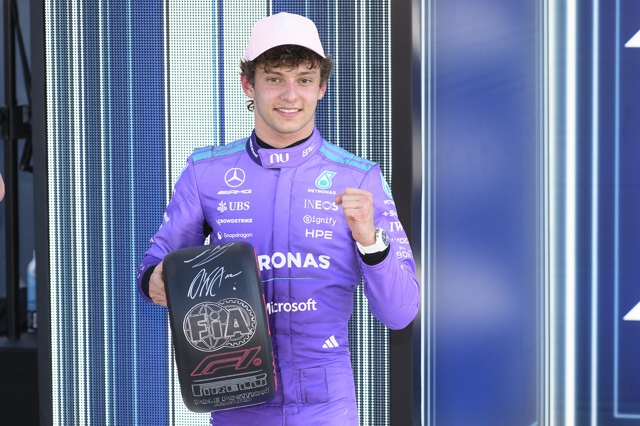 bti体育官方入口-F1迈阿密大奖赛排位赛：安东内利夺得杆位 实现三连杆